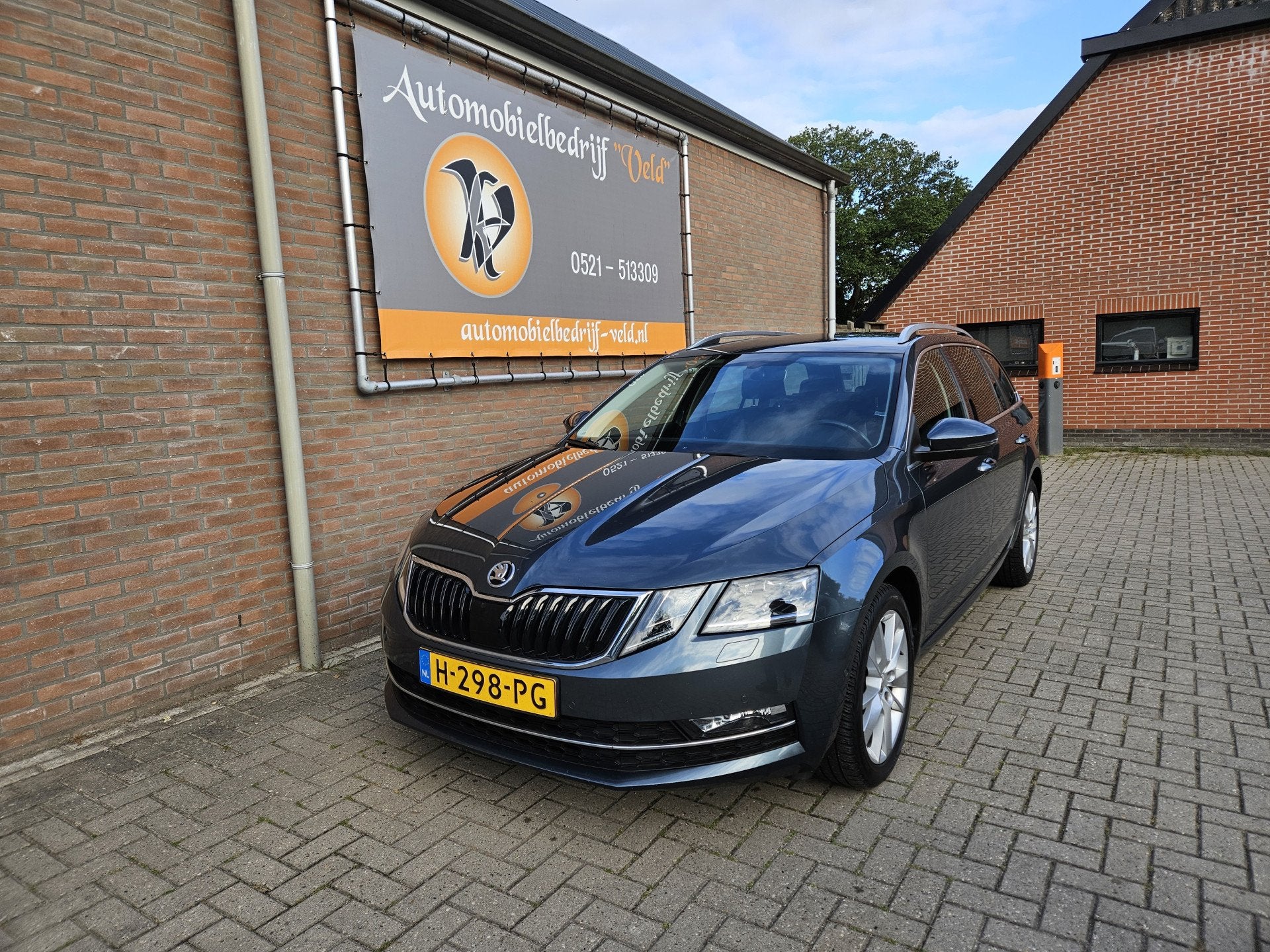 Skoda Octavia Combi 1.0 TSI Greentech Business Edition Plus, Auto's, Gebruikt, 116 pk, 3 cilinders, Zilver of Grijs