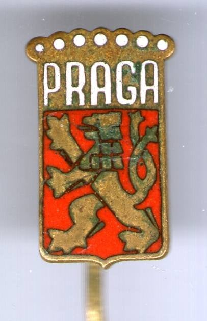 PRAGA rood email op koper auto speldje ( C_163), Verzamelen, Speldjes, Pins en Buttons, Ophalen of Verzenden, Gebruikt, Transport