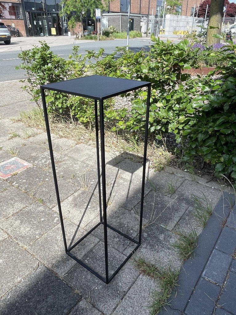 Zuil Quadro zwart metalen buisframe, 30 x 30 x 90 cm, Ophalen, Gebruikt