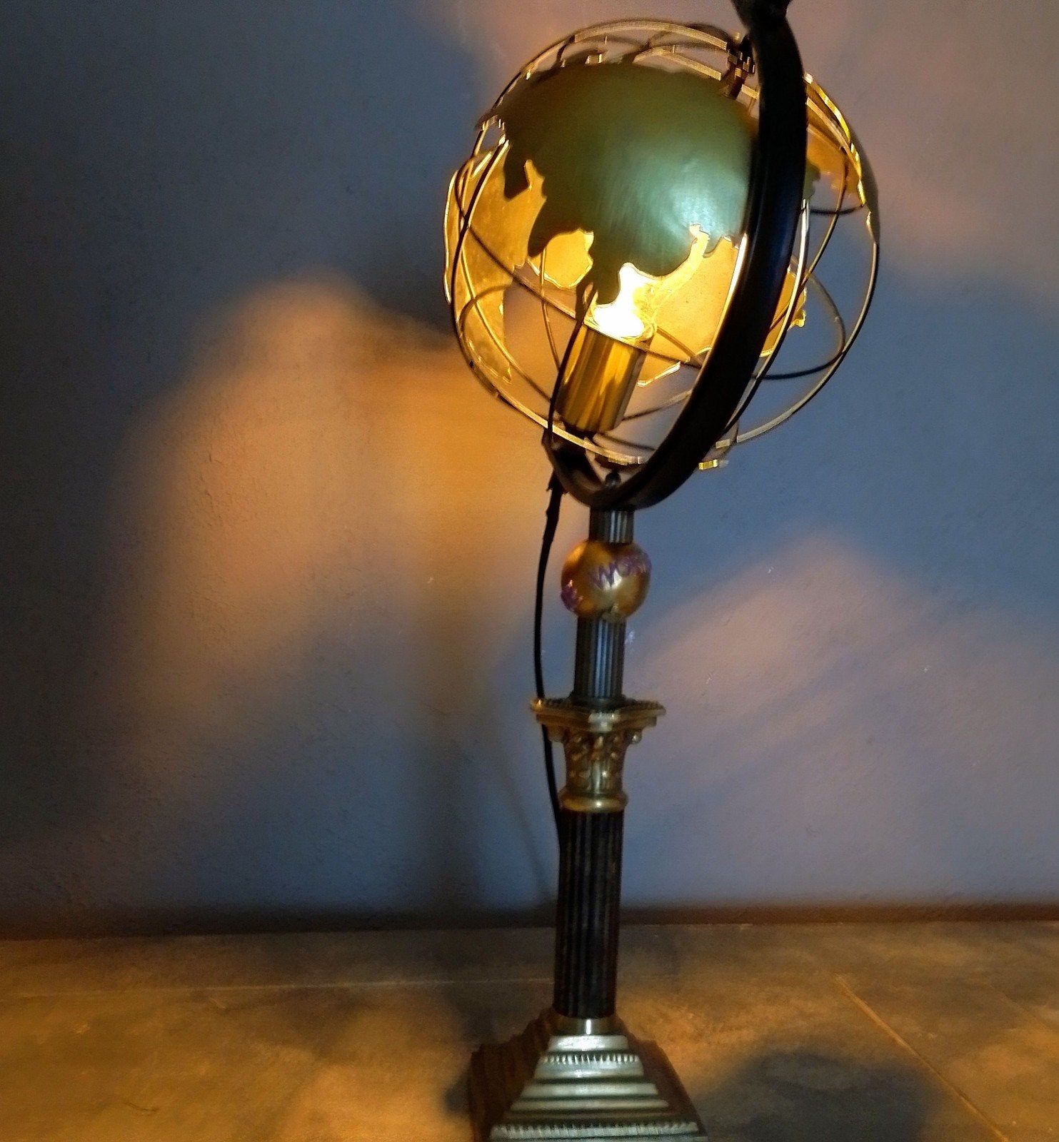 Unieke Scarface The World is Yours lamp!, Antiek en Kunst, Ophalen of Verzenden