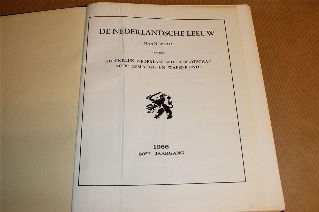 De Nederlandsche Leeuw — Genealogisch Jaarboek 1966, Ophalen of Verzenden, Gelezen