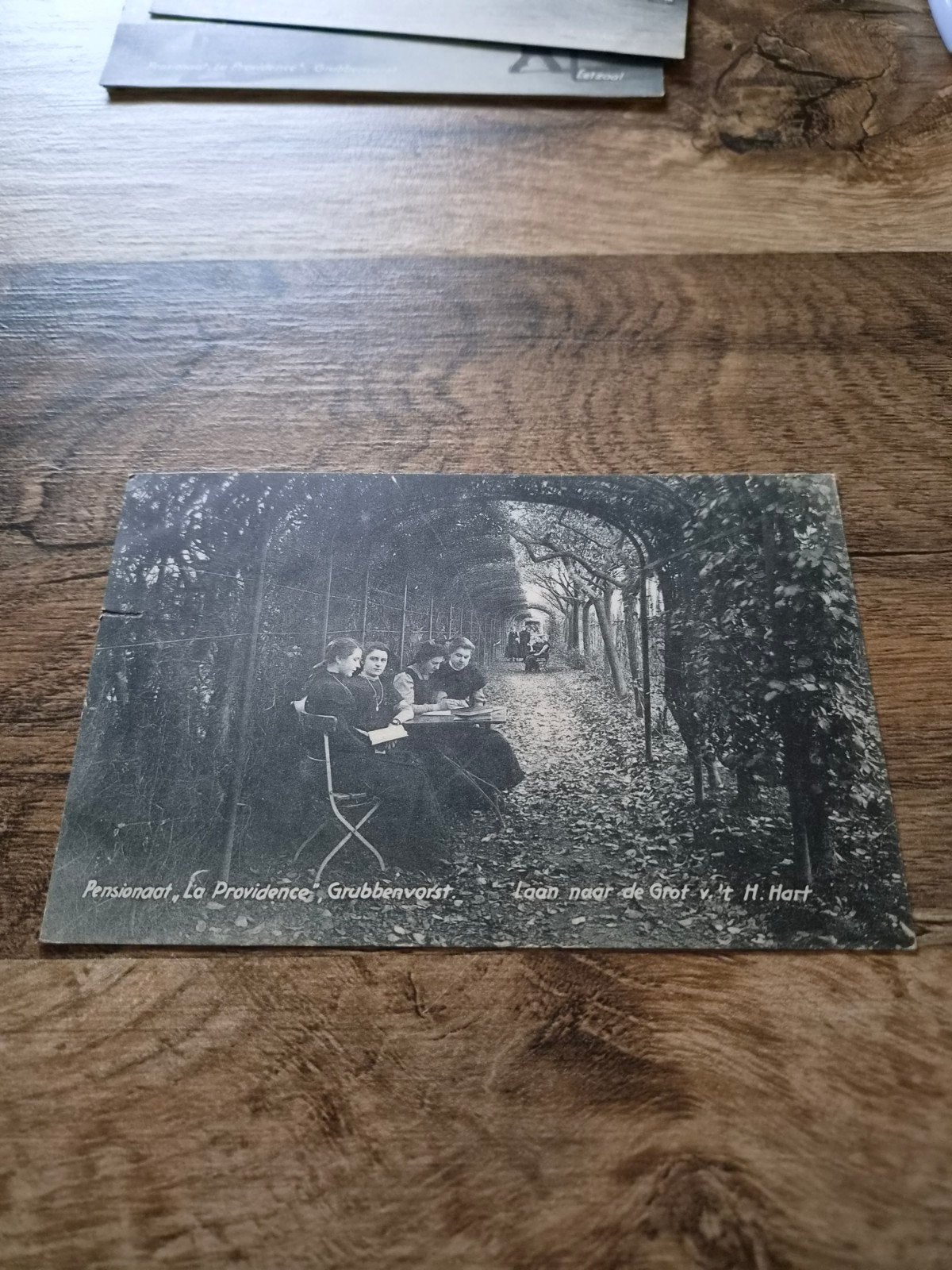 Pensionaat La Providence Grubbenvorst, Verzamelen, Ophalen of Verzenden, Voor 1920, Gelopen, Limburg