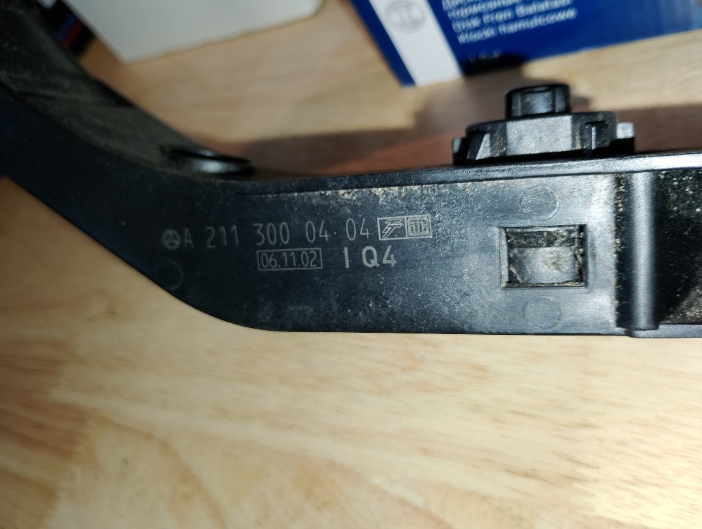 Mercedes-Benz W211 elektronisch gaspedaal A2113000404, Ophalen of Verzenden, Gebruikt, Mercedes-Benz