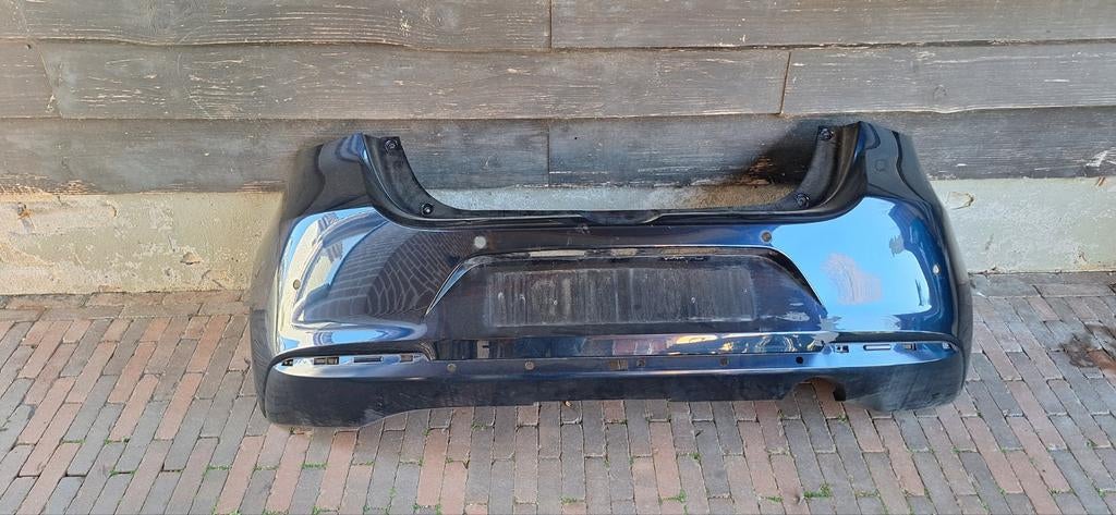 Mazda 2 2022 achterbumper, origineel, met schade, Auto-onderdelen, Carrosserie en Plaatwerk, Bumper, Mazda, Achter, Gebruikt, Ophalen