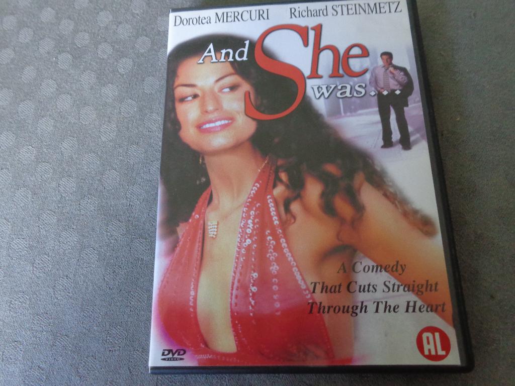 And She was.. A comedy -that cuts straight through the heart, Alle leeftijden, Ophalen of Verzenden, Zo goed als nieuw, Romantische komedie