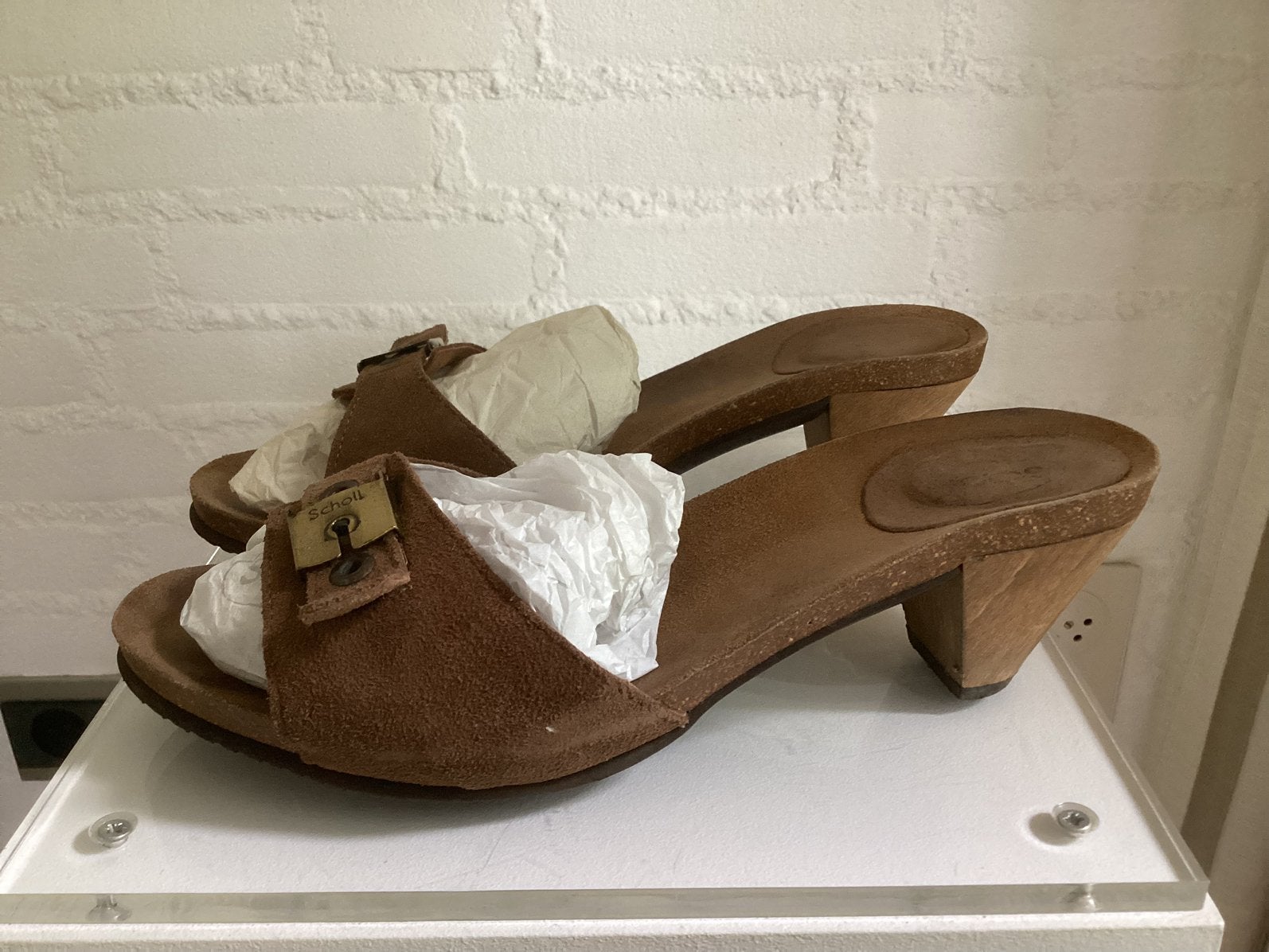 Damesmuiltje, dr SCHOLL, kleur taupe, met zacht voetbed,  40, Ophalen of Verzenden, Zo goed als nieuw, Overige kleuren
