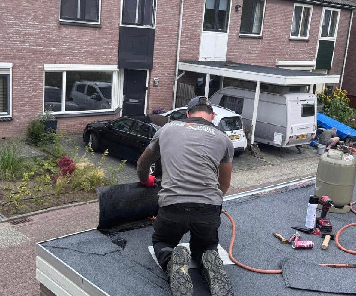 Dakdekker, Diensten en Vakmensen, Dakdekkers en Rietdekkers, 24-uursservice, Overige dakdekking