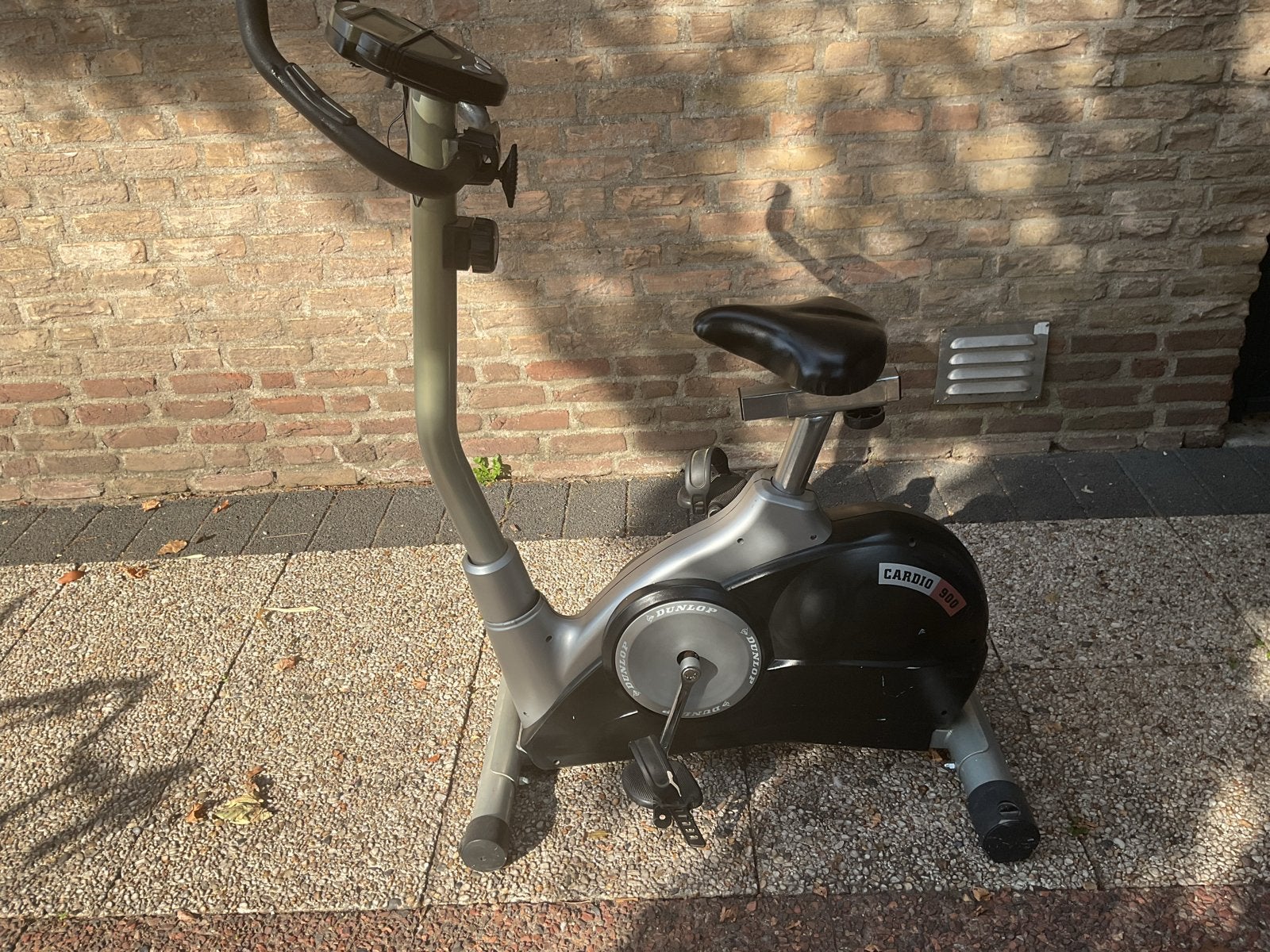 Dunlop Cardio 900 Hometrainer - Gebruikt, Gebruikt, Ophalen of Verzenden, Metaal, Benen