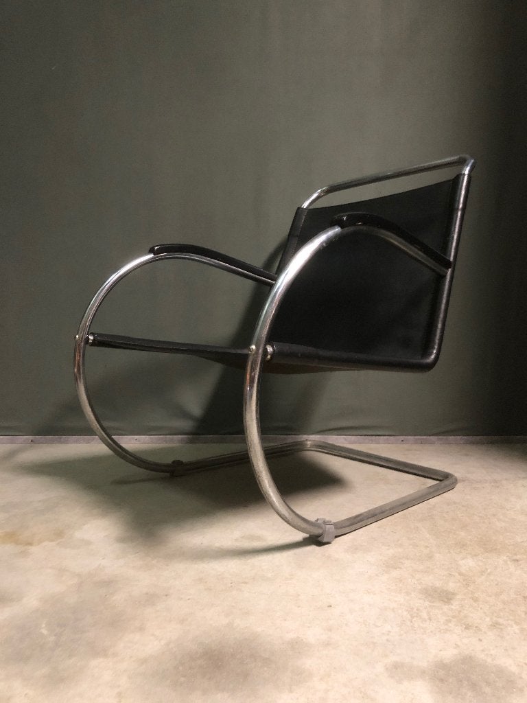 E.M.S. Overschie. - Fauteuil - Bas Van Pelt, Ophalen, 75 tot 100 cm, Zo goed als nieuw, Leer
