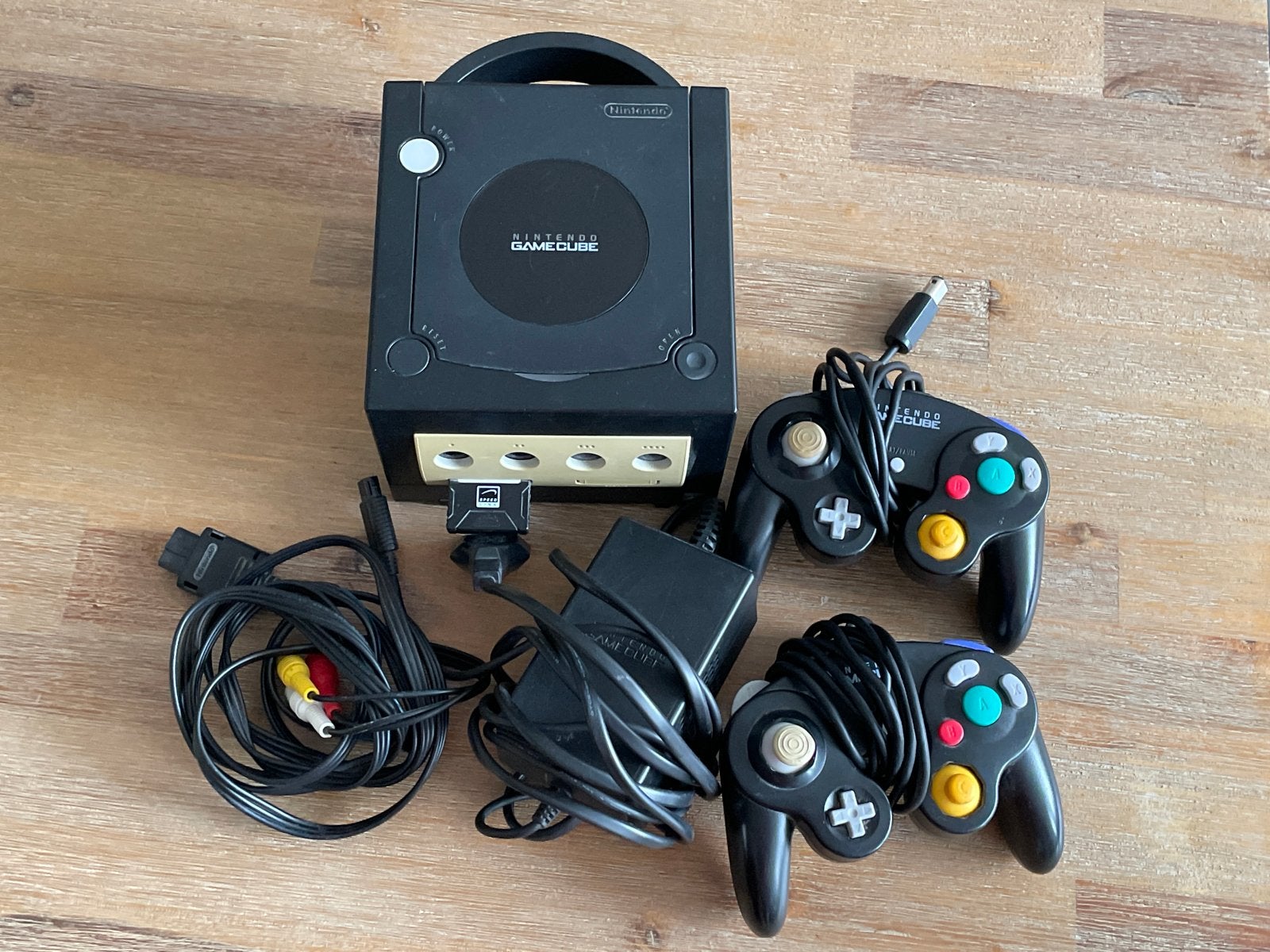 Nintendo GameCube Console met 2 controllers en MarioKart, Spelcomputers en Games, Gebruikt, Racen en Vliegen, 2 spelers, Ophalen of Verzenden