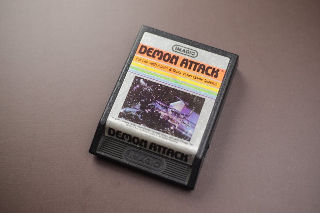 Demon Attack (1982) - Game voor Atari 2600, Spelcomputers en Games, Gebruikt, 1 speler, Racen en Vliegen, Eén computer
