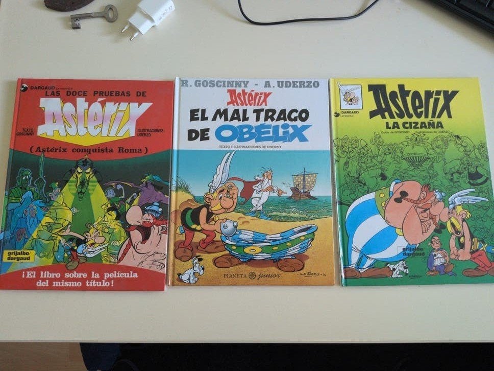 Asterix (en Obelix) stripboeken - 3 delen, Boeken, Meerdere stripboeken, Ophalen of Verzenden, Zo goed als nieuw