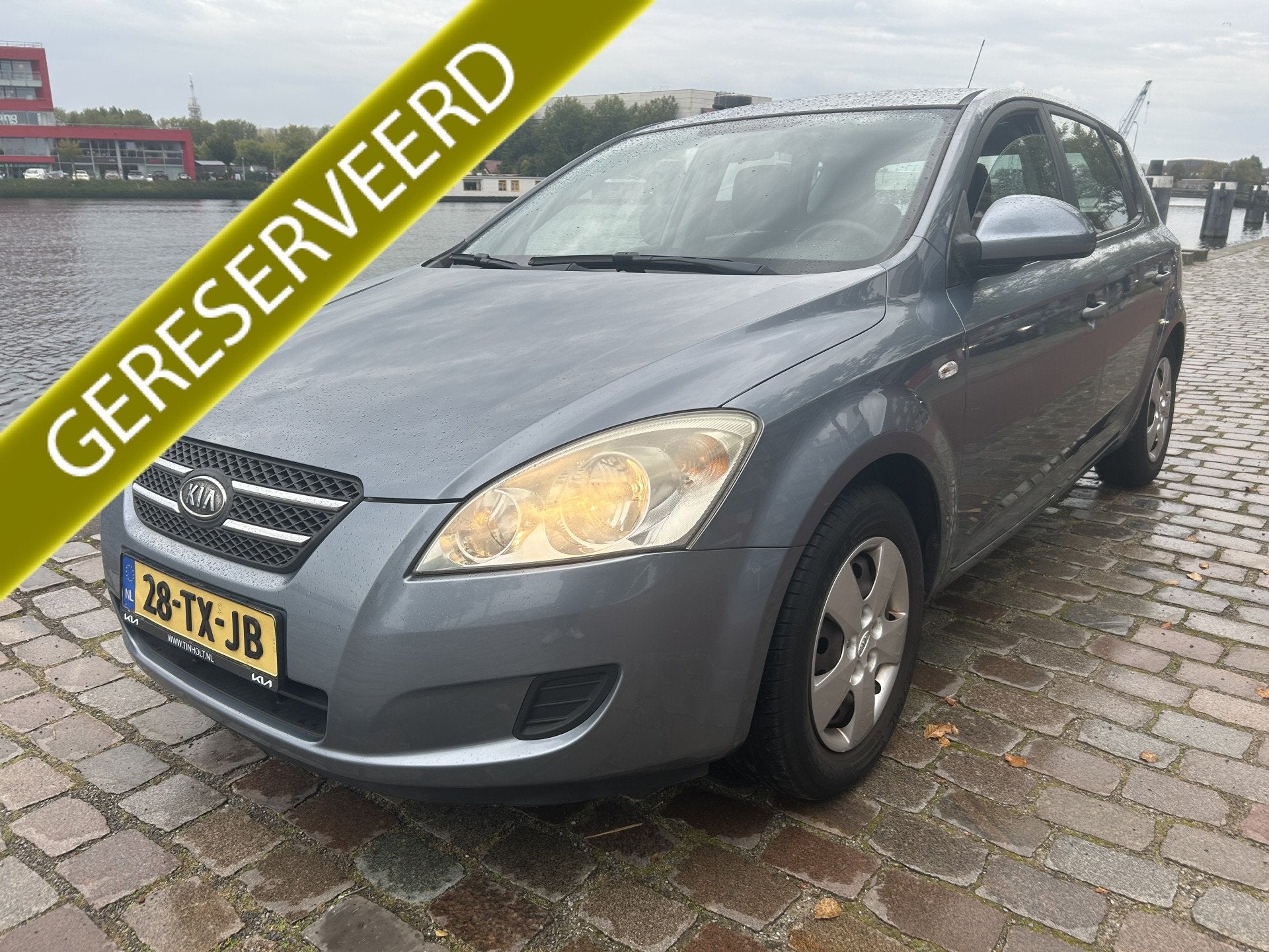 Kia cee'd 1.4 X-tra Airco 5 deurs niewe apk (bj 2007), Auto's, Dealer onderhouden, Stof, Gebruikt, Zwart