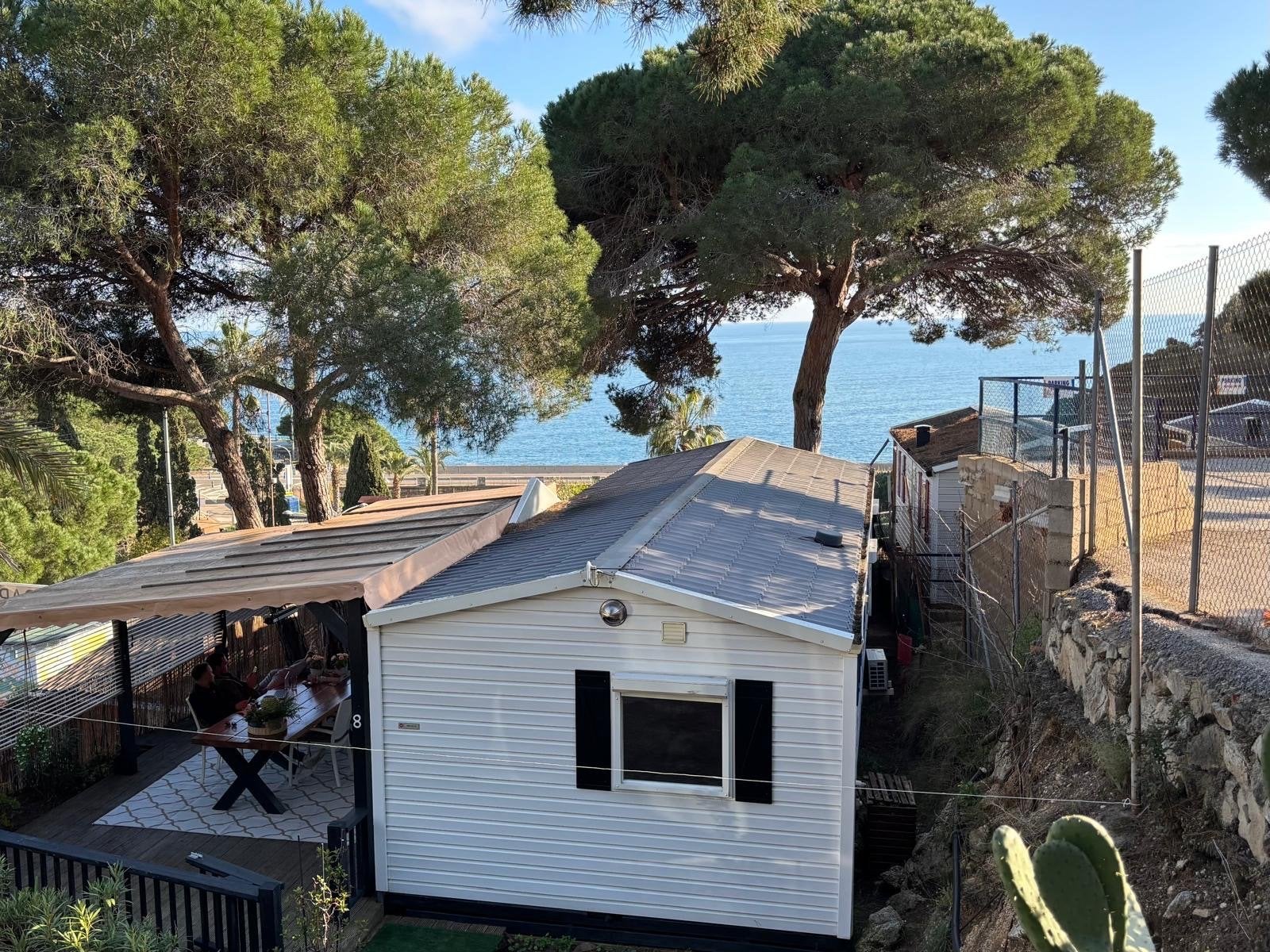 Foto 3 van Prachtig Chalet 6pers zeer gr terras Vrij uitzicht over zee