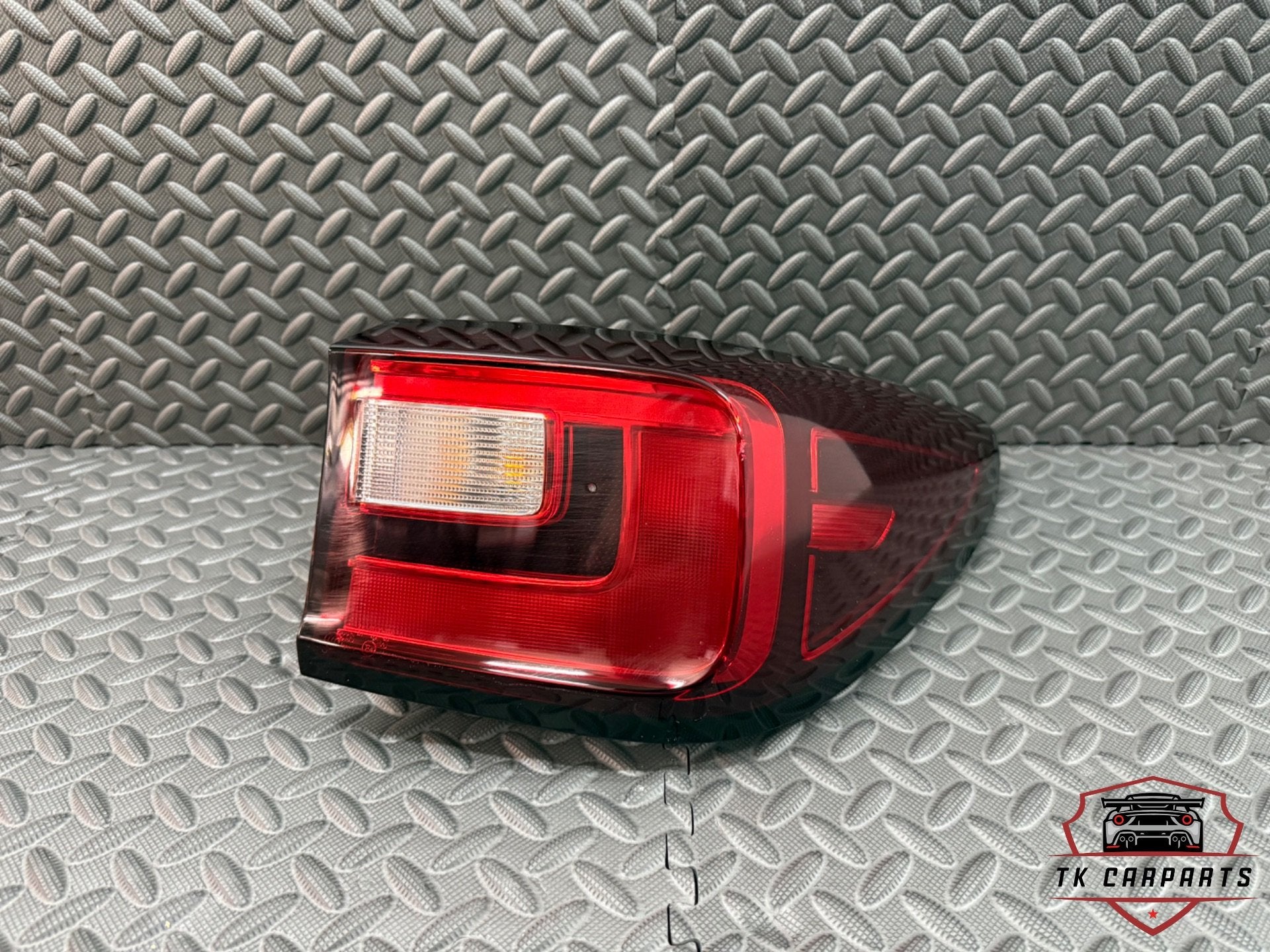 Mg Zs Achterlicht rechts 41053-010s40, Auto-onderdelen, Verlichting, Gebruikt, Ophalen of Verzenden, SAIC Motor UK Technical Centre Limited