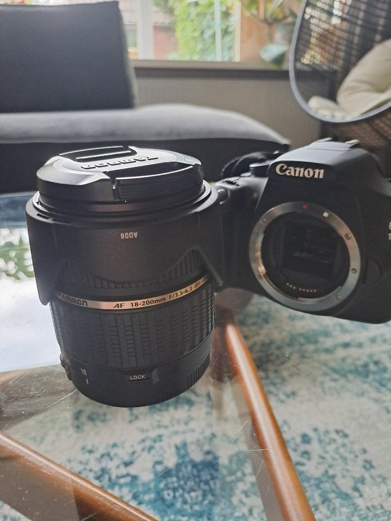 Canon EOS 1200D, Tamron af 18-200mm f/3.5-6.3 (if) macro,, Ophalen, Gebruikt, Canon, Overige typen