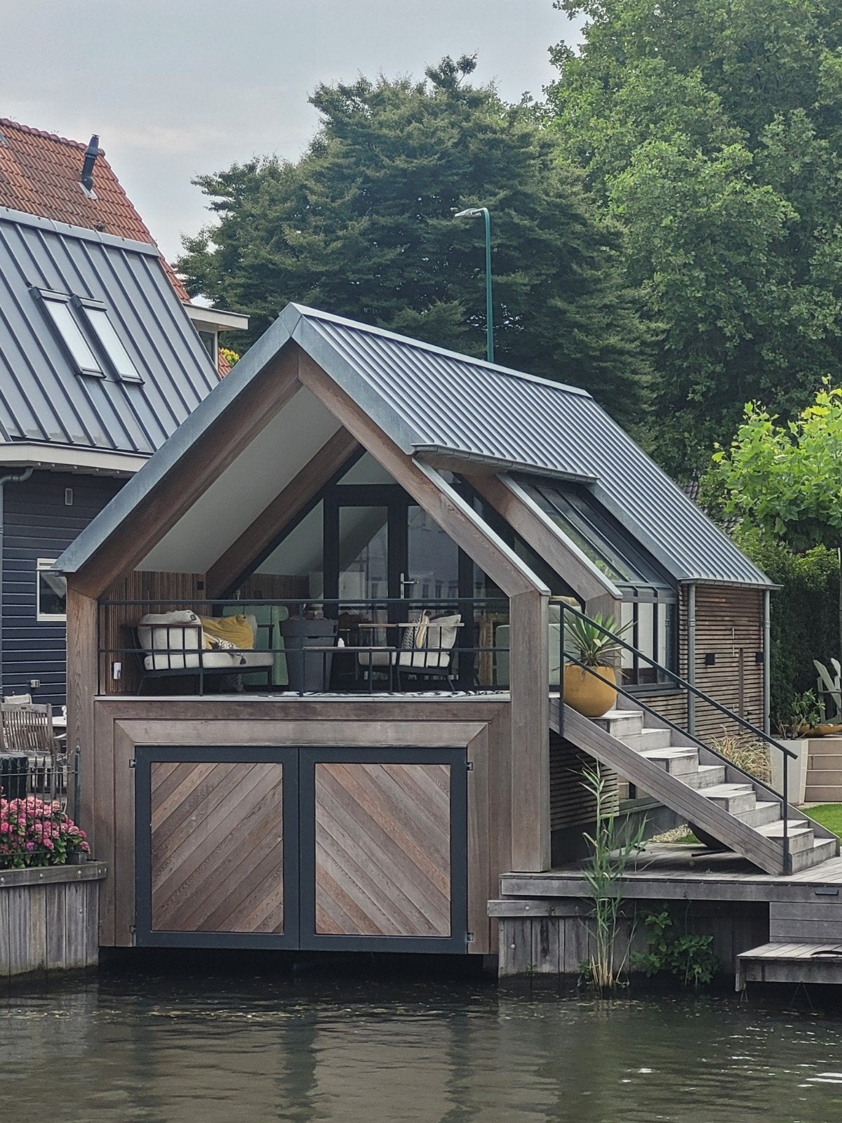 te koop gevraagd loods of bedrijfspand op De Hemrik in Leeuw, Ophalen