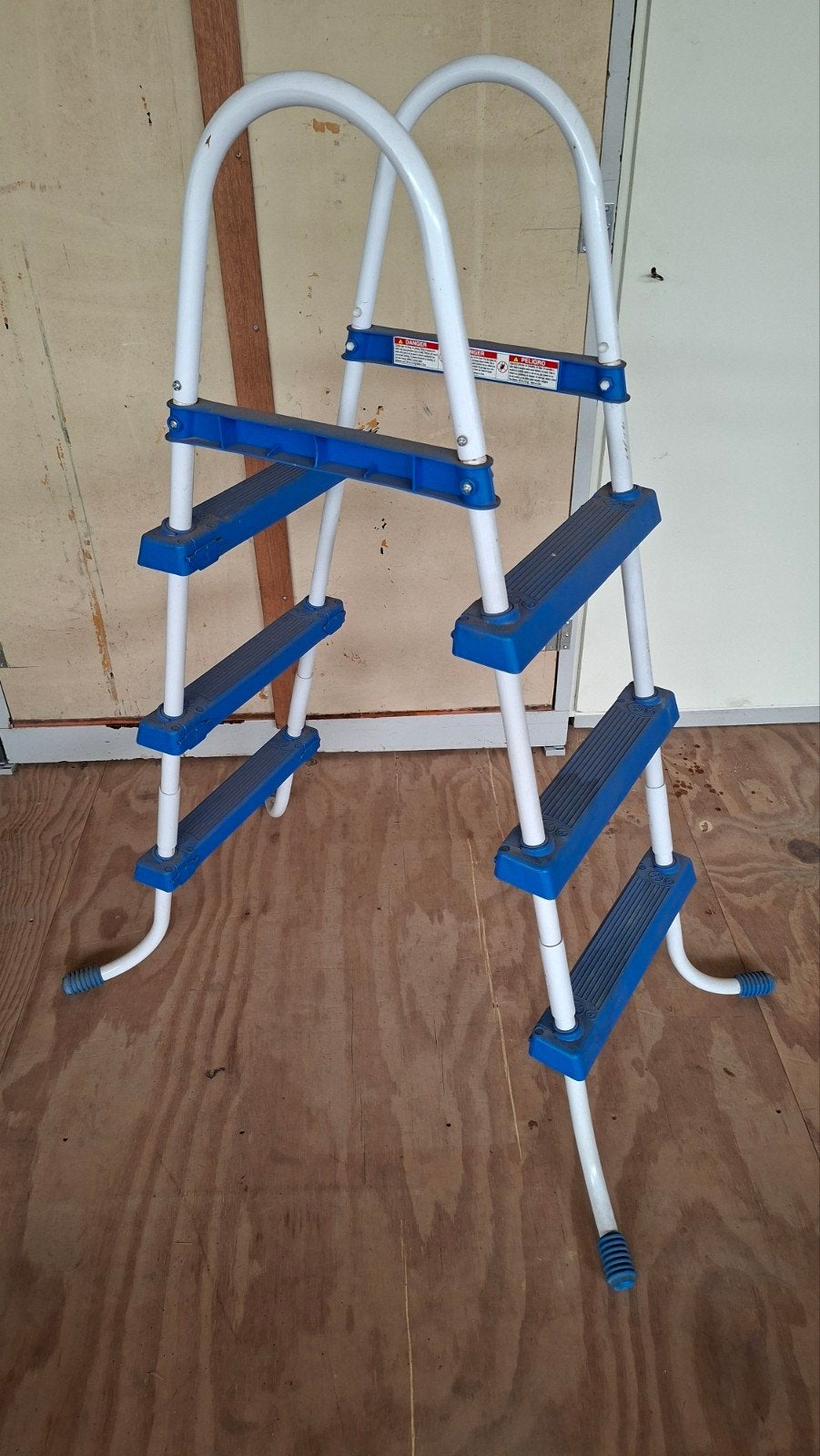 Zwembad trap ., Ophalen