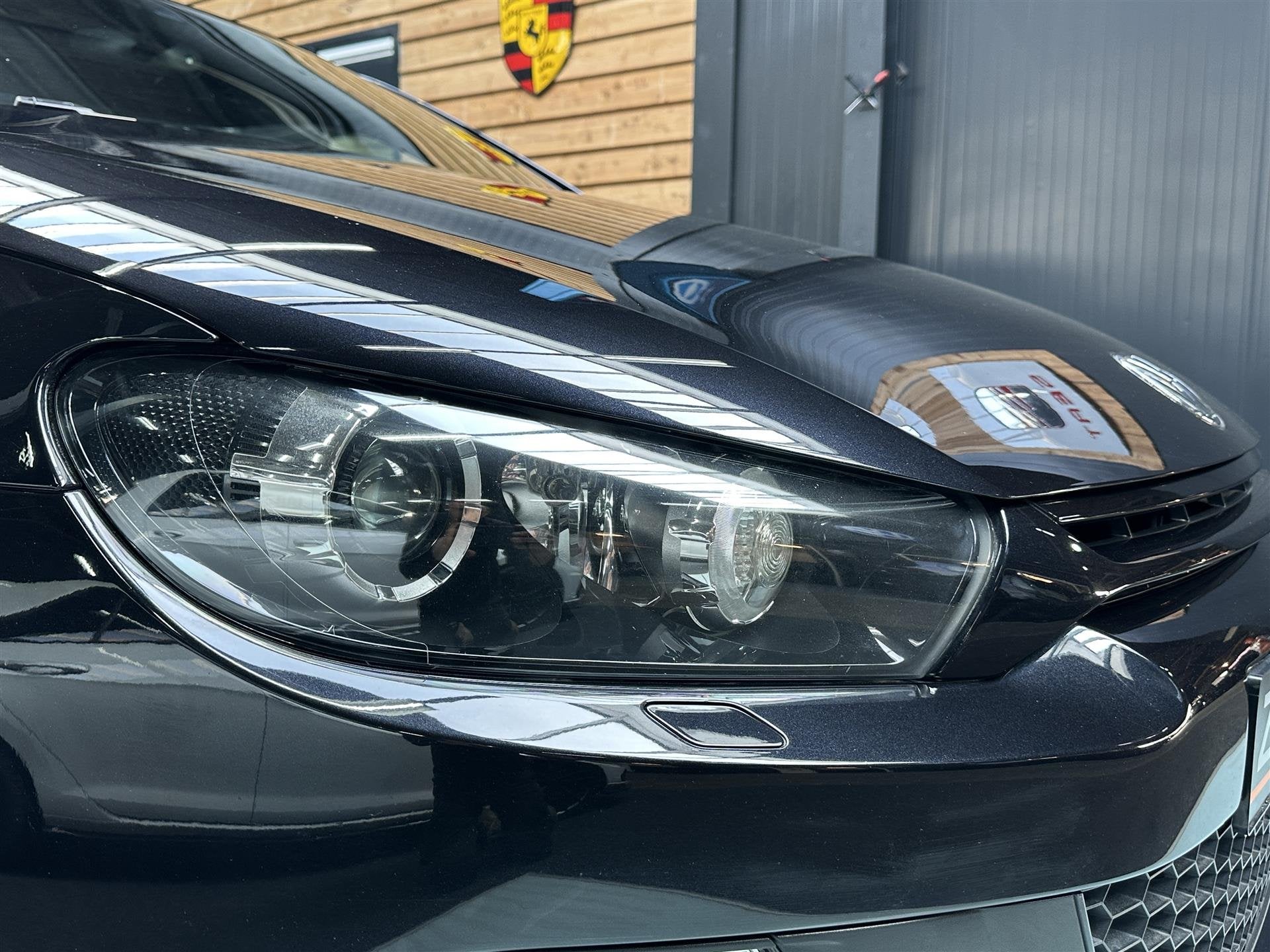 Volkswagen Scirocco 1.4 TSI 122pk MATCH Xenon stuurbediening, Gebruikt, 4 cilinders, 1290 kg, Origineel Nederlands