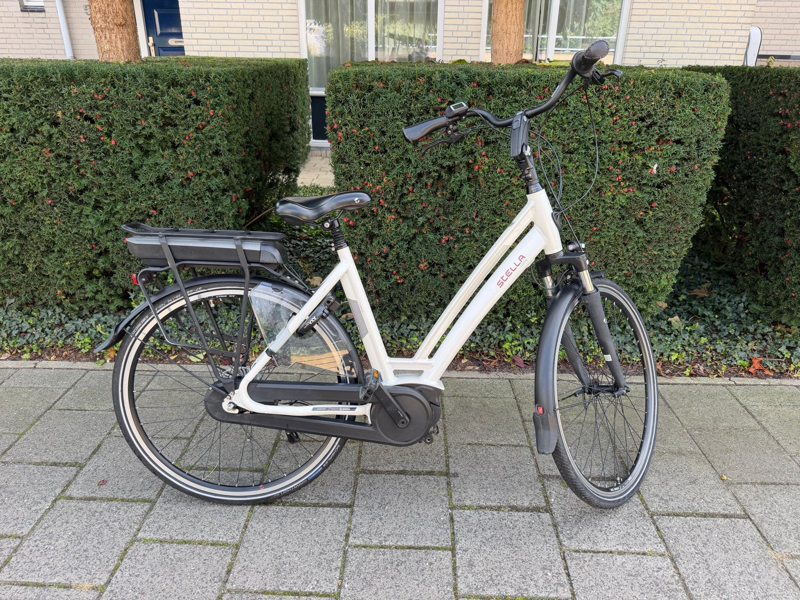 Stella Cosmo e-bike met Bosch middenmotor elektrische fiets, 47 tot 51 cm, Ophalen of Verzenden, Zo goed als nieuw, 50 km per accu of meer