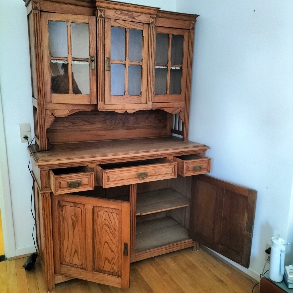 Antieke houten kast met sierlijst - 2 delen, Ophalen, Gebruikt, 200 cm of meer, Klassiek, Antiek