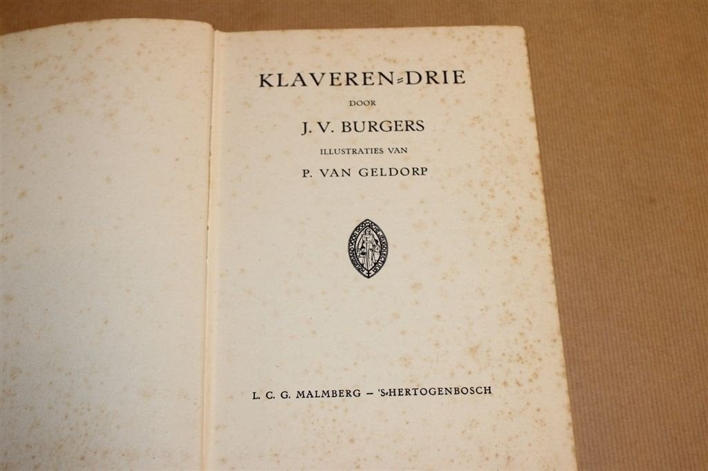Klaveren-Drie [ca. 1933]— Burgers — Uitg. Malmberg, Boeken, Ophalen of Verzenden, Gelezen