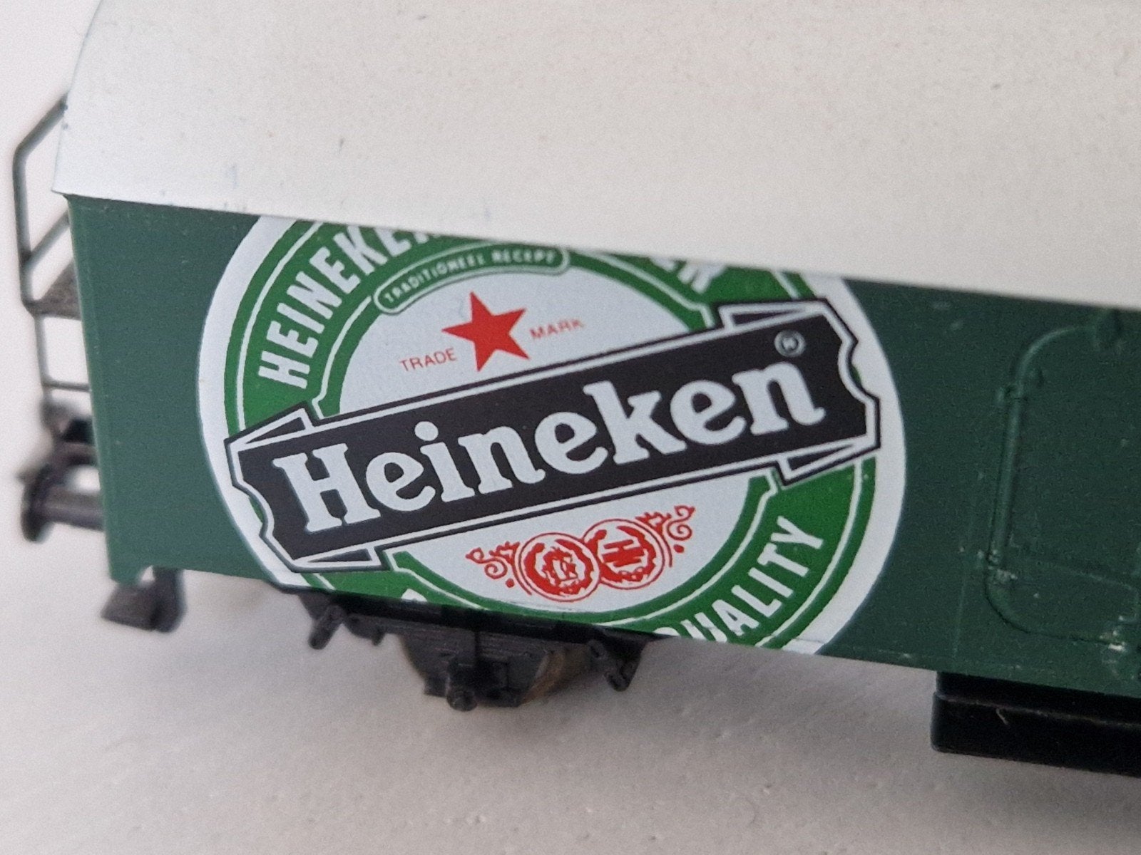 Heineken bierwagon Arnold, Hobby en Vrije tijd, Modeltreinen | N-Spoor, Arnold, Gelijkstroom, Analoog, Wagon