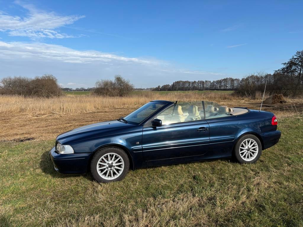 Volvo C70 2.4 T Cabrio AUT 2001 Blauw, C70, Cabriolet, Origineel Nederlands, 2435 cc