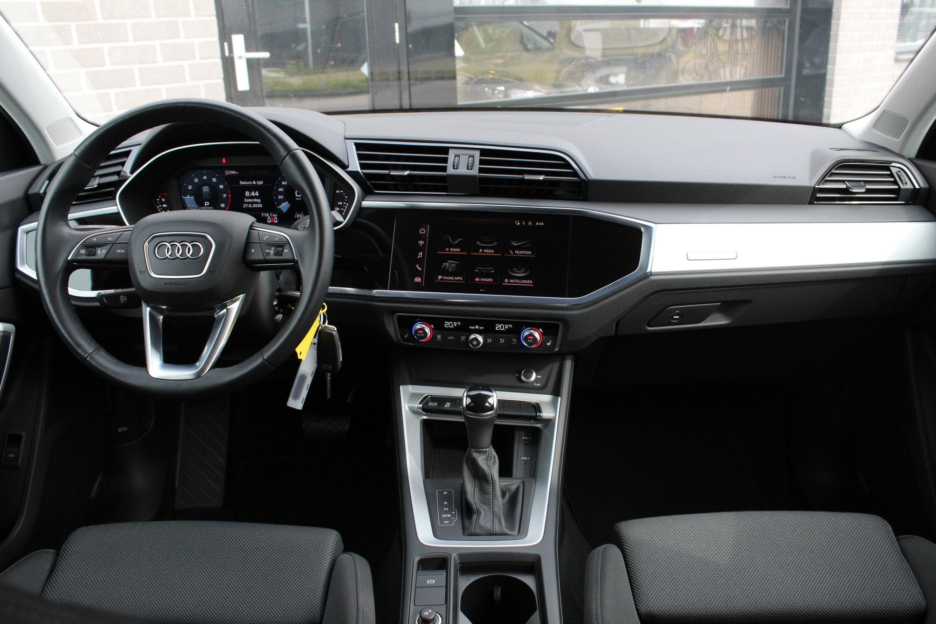 Audi Q3 35 TFSI S Edition / Carplay / LED / Stoelverwarming, Auto's, Audi, Stof, 4 cilinders, Met garantie (alle), 1505 kg
