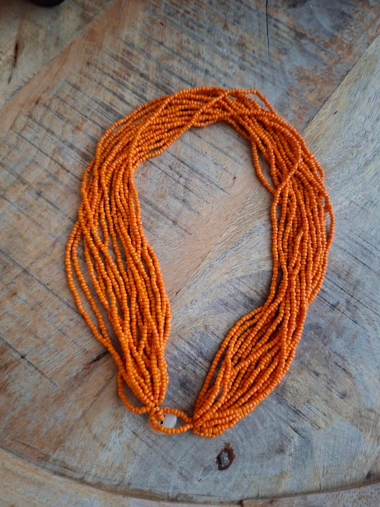 Leuke ketting te koop oranje koraal, Ophalen of Verzenden, Zo goed als nieuw, Oranje, Overige materialen