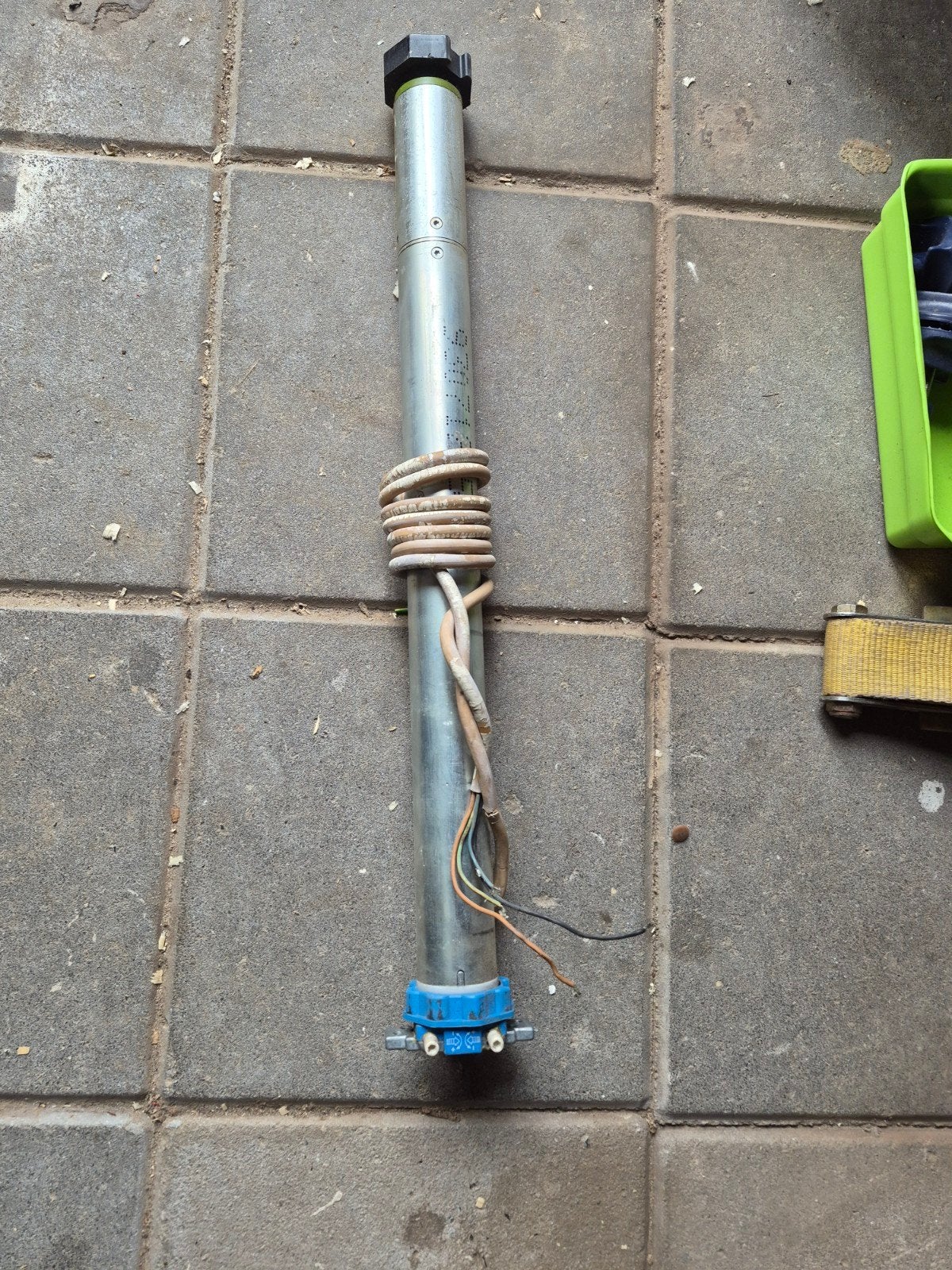 Becker rolluikmotor R2,5 25Nm 14min-1 220V~50Hz, Doe-het-zelf en Verbouw, Rolluiken, Gebruikt, Minder dan 100 cm, Ophalen of Verzenden