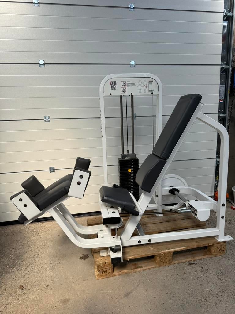 Paramount Abductor/ Adductor 2 machines/ Abduktor/, Sport en Fitness, Fitnessmaterialen, Ophalen, Overige typen, X, X