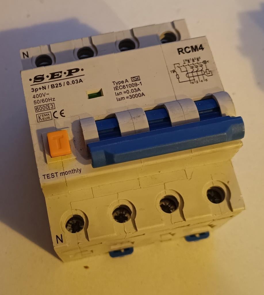 3 fase aardlek automaten alamat B16 B20 B25 B40 30ma 300ma, Verzenden, Gebruikt, Overige typen