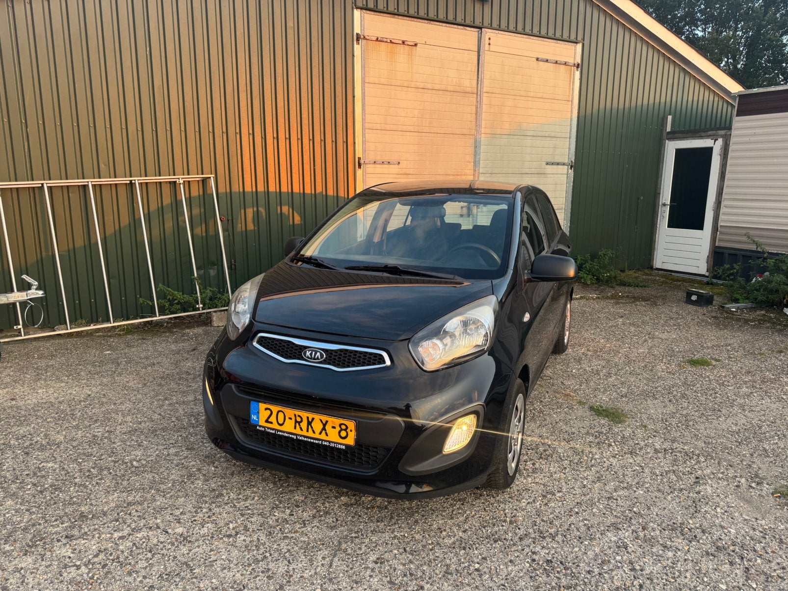 Kia Picanto 1.0 Cvvt 5-DRS 2011 Zwart, Voorwielaandrijving, 400 kg, Zwart, Origineel Nederlands