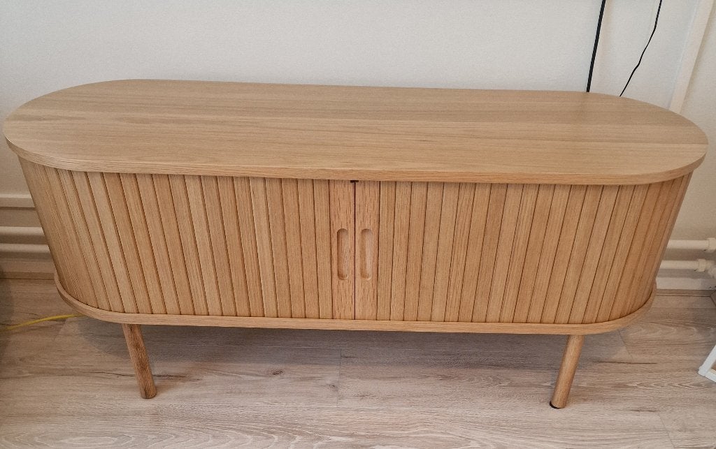 TV meubel, Ophalen, 100 tot 150 cm, Eikenhout, Zo goed als nieuw