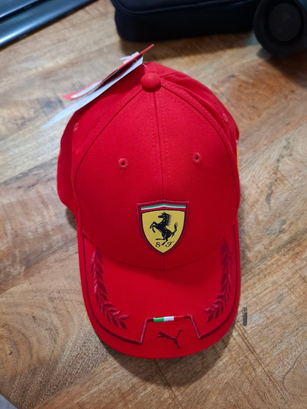 Nieuwe Puma Ferrari pet - Rood, One Size Fits All, Ophalen, Puma, Nieuw, One size fits all