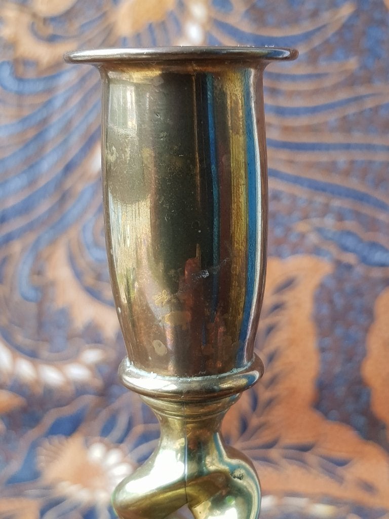 Mooie antieke Barley twist kandelaar uit Engeland 25,3 cm., Antiek en Kunst, Ophalen of Verzenden, Koper of Brons