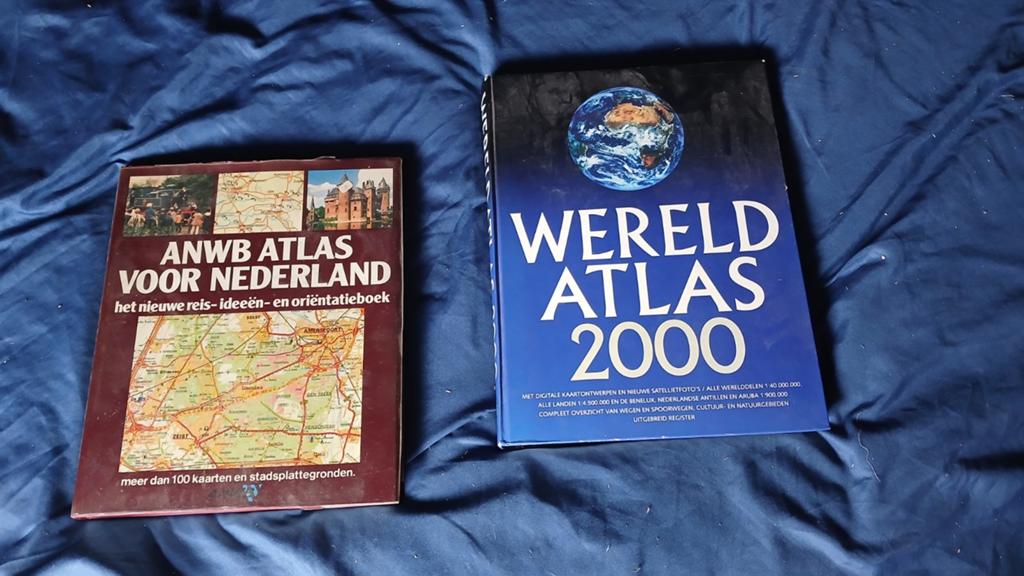 ANWB en Wereld atlas., Boeken, Ophalen of Verzenden, Zo goed als nieuw