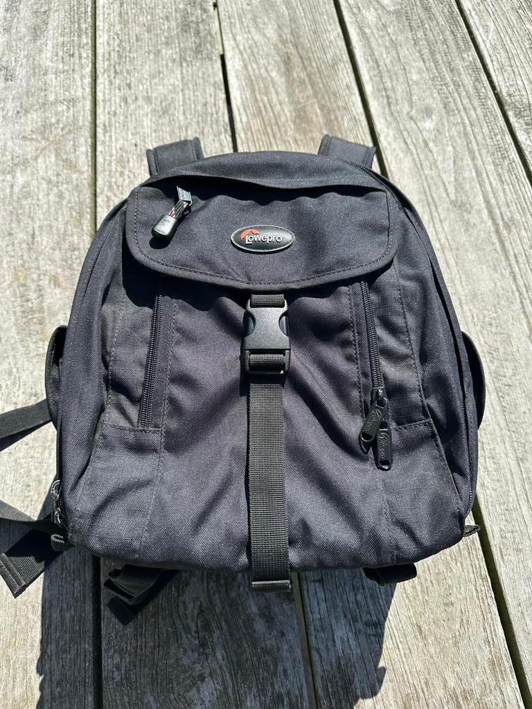 Lowepro Micro Trekker 200 cameratas rugzak, Audio, Tv en Foto, Fotografie | Fototassen, Ophalen of Verzenden, Gebruikt, Rugtas