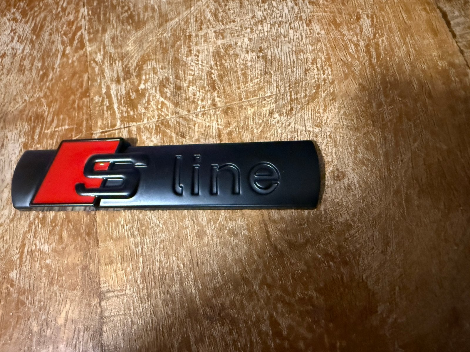 Zwarte Audi S-line logo voor grill of carrosserie, Ophalen of Verzenden, Nieuw