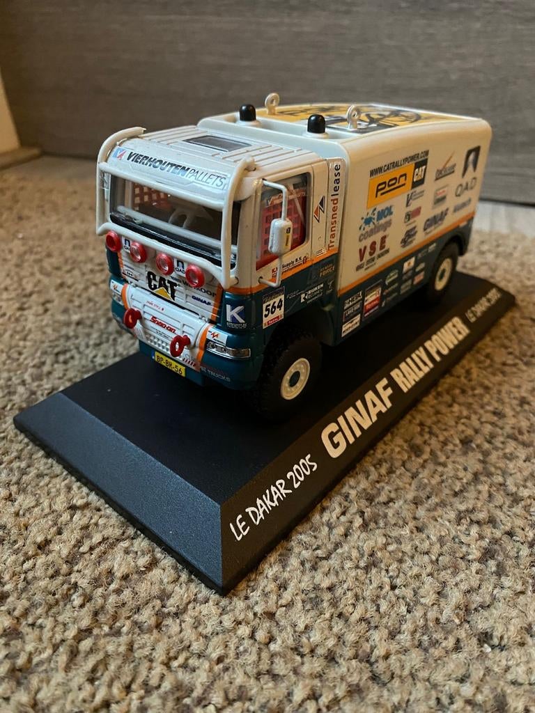Ginaf le dakar/ parijs dakar wuf v ginkel, Ophalen of Verzenden, Bus of Vrachtwagen