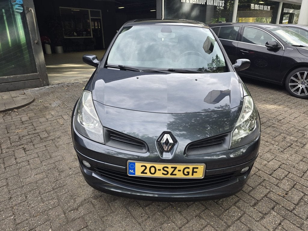 Renault Clio 1.6-16V Initiale | 2E EIGNAAR | 12MND GARANTIE, Auto's, Voorwielaandrijving, Gebruikt, 49 €/maand, Euro 4