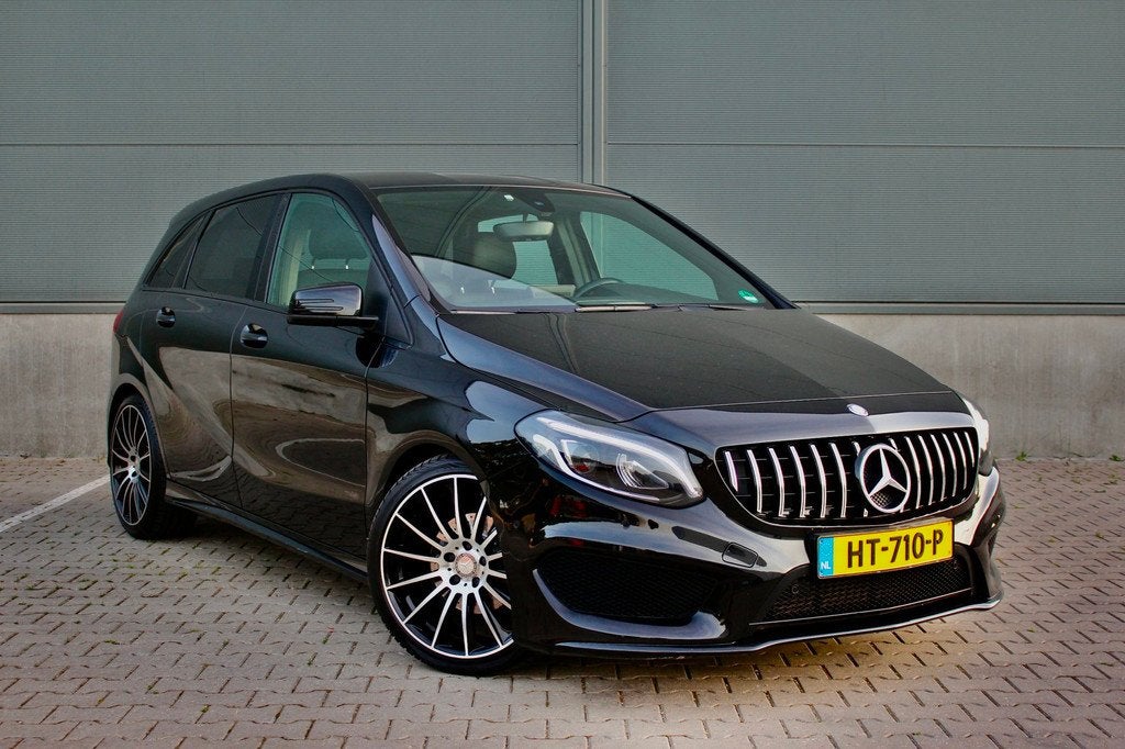 Mercedes-Benz B-klasse 180 | AMG Pakket | Night pakket | Aut, Auto's, Mercedes-Benz, 1325 kg, Gebruikt, Euro 6, 4 cilinders