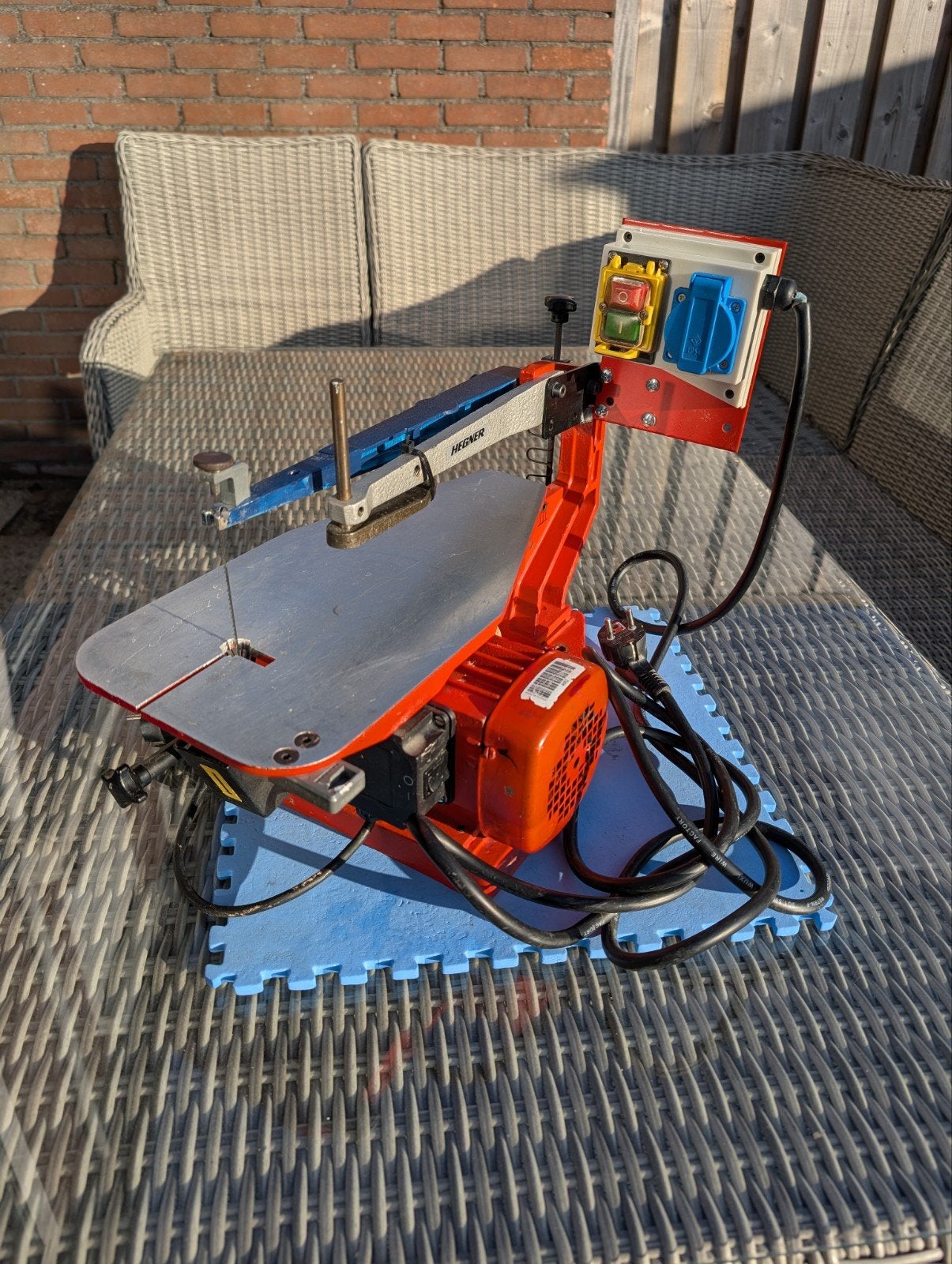 Hegner Multicut Figuurzaagmachine met Noodstop, Doe-het-zelf en Verbouw, Ophalen, Gebruikt, Hegner, 30 tot 70 mm