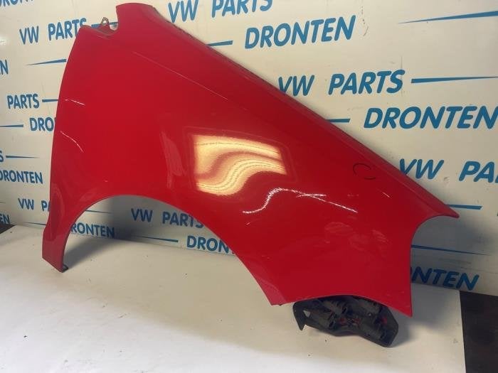 Scherm rechts-voor van een Volkswagen Polo (LP3G), Gebruikt, -, -, -