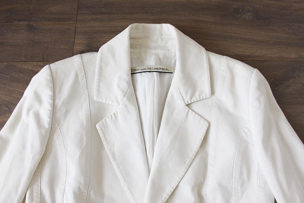 Mooie Erny Van Reijmersdal Blazer - 64 (Maat 42) € 110,-, Kleding | Dames, Jasjes, Kostuums en Pakken, Wit, Maat 42/44 (L), Ophalen of Verzenden