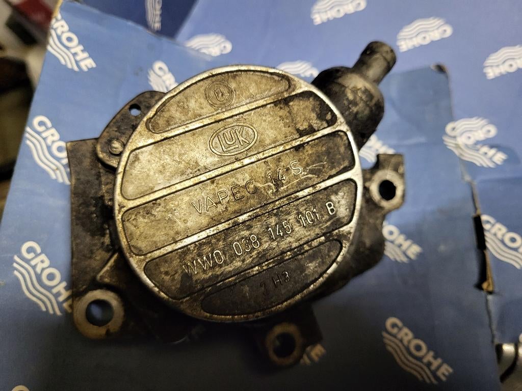 VW Caddy Vacuumpomp WW0038145101B, Ophalen, Gebruikt, Volkswagen