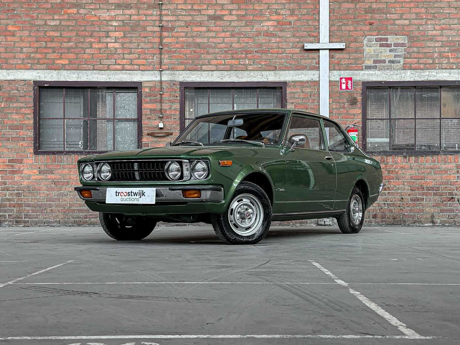 Toyota Carina 1.6 de Luxe 75pk 1976, 98-JU-66, Auto's, Carina, Gebruikt, Bedrijf, Handgeschakeld