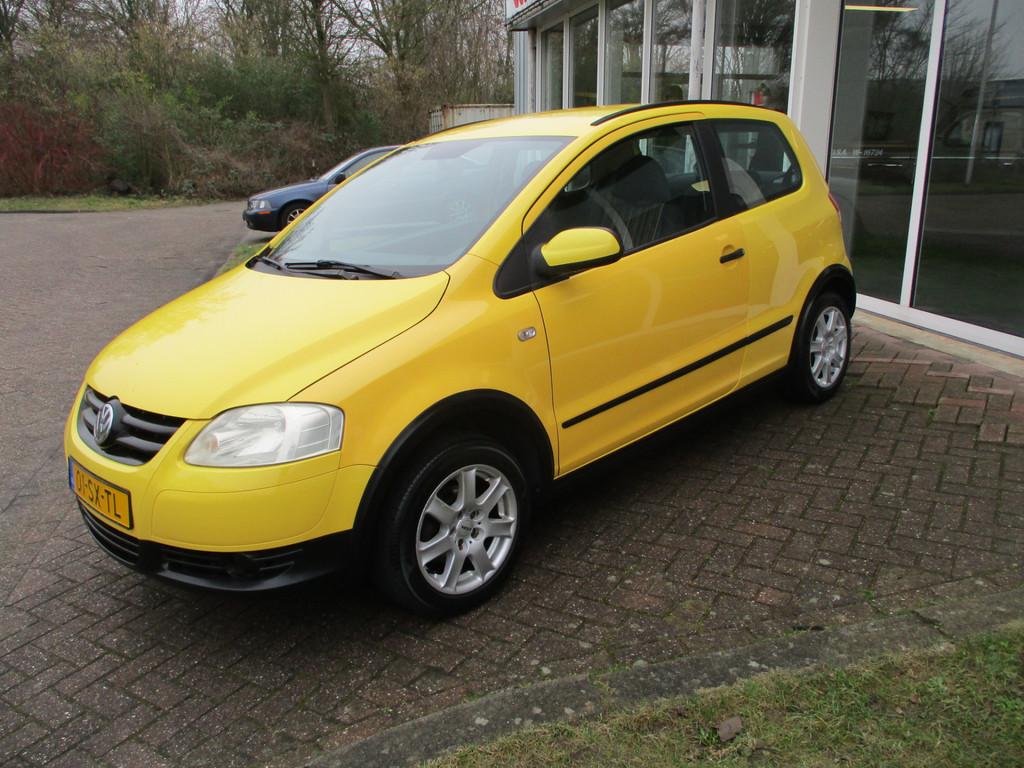 Volkswagen Fox 1.2 Trendline Kan direct mee! Hele leuke begi, Auto's, Volkswagen, Bedrijf, Te koop, Fox, ABS, Airbags, Alarm, Isofix