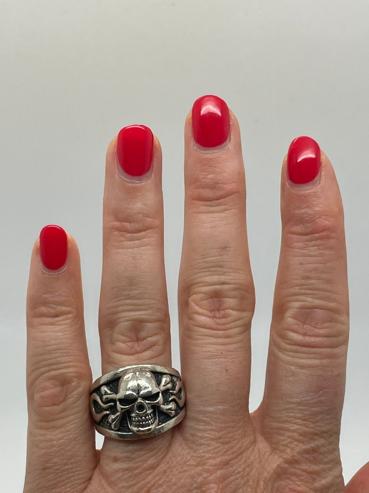 E480 Prachtige zilveren skull ring maat 19,5, 19 tot 20, Ophalen of Verzenden, X, Dame